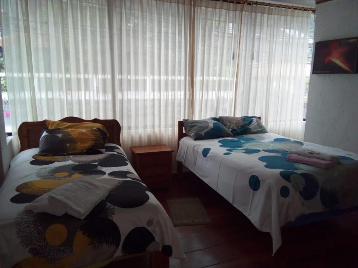 Casa De Flores Baños Екстериор снимка