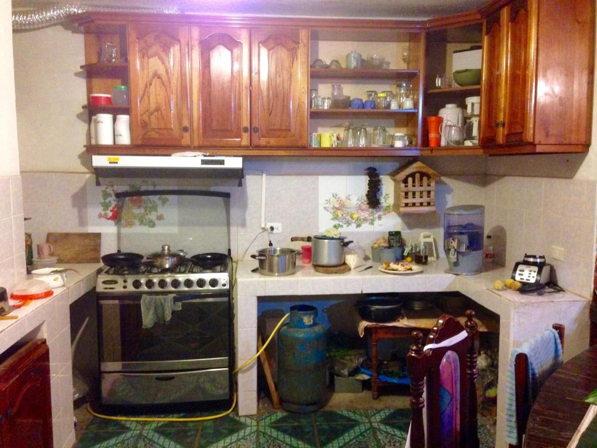 Casa De Flores Baños Екстериор снимка